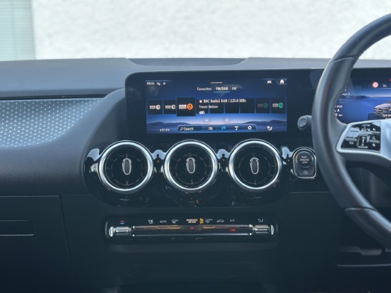 2023 (73) MERCEDES-BENZ GLA 200 Sport Executive 5dr Auto 4812005