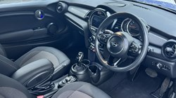 2020 (20) MINI HATCHBACK 1.5 Cooper Classic II 3dr Auto 4819477