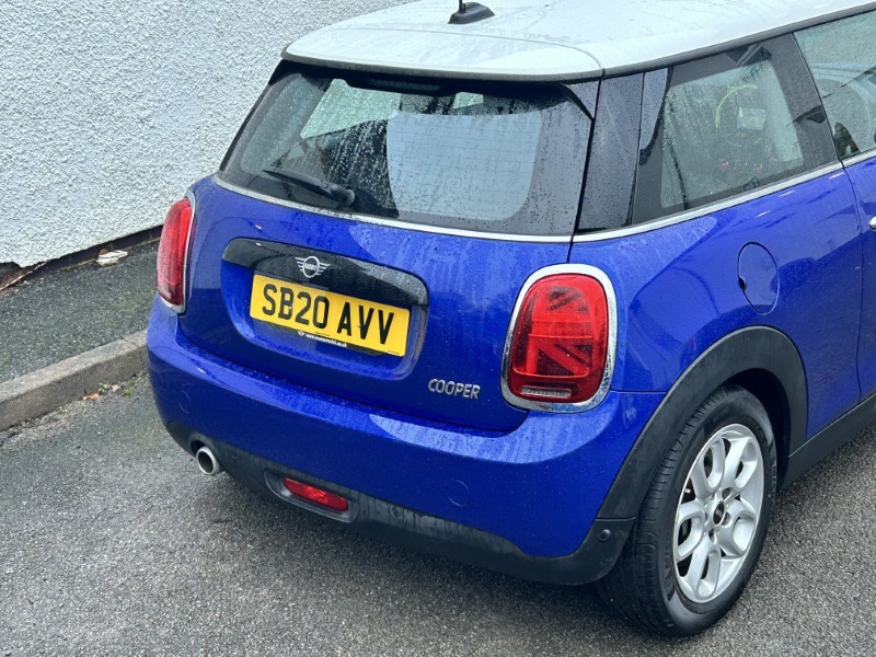 2020 (20) MINI HATCHBACK 1.5 Cooper Classic II 3dr Auto 4819493