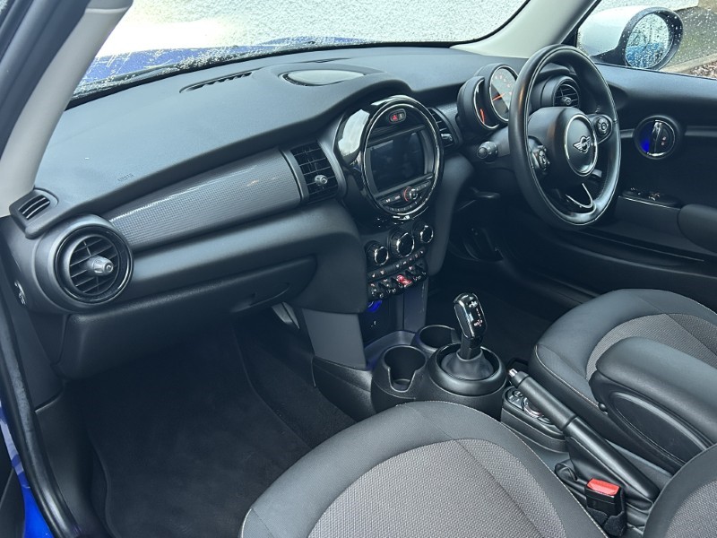 2020 (20) MINI HATCHBACK 1.5 Cooper Classic II 3dr Auto 4819480