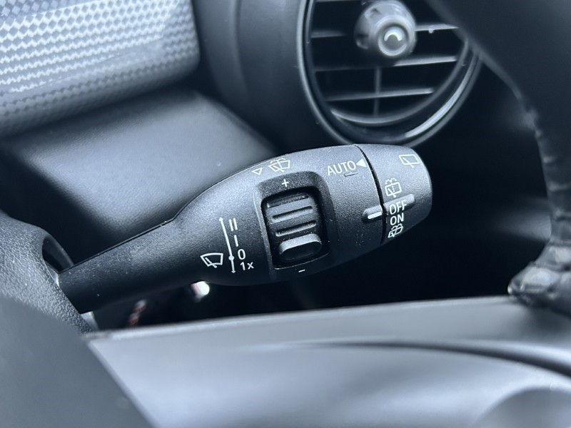 2020 (20) MINI HATCHBACK 1.5 Cooper Classic II 3dr Auto 4819472