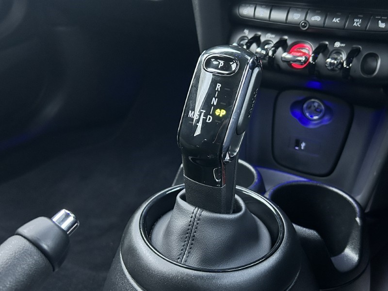 2020 (20) MINI HATCHBACK 1.5 Cooper Classic II 3dr Auto 4819475