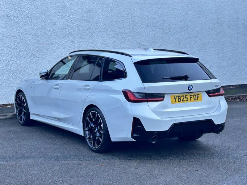 2025 (25) BMW 3 SERIES 320i M Sport 5dr Step Auto