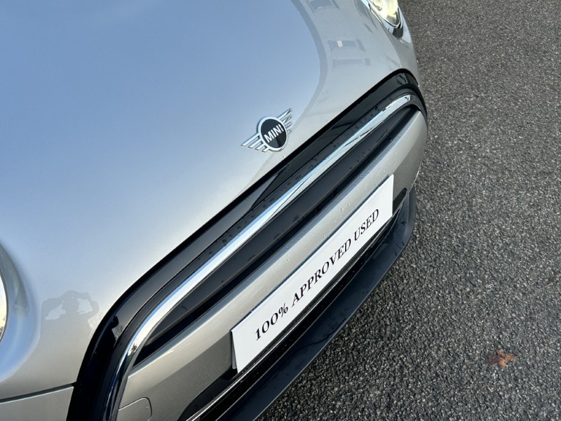 2024 (73) MINI HATCHBACK 1.5 Cooper Classic 3dr Auto 4832965