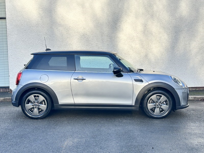 2024 (73) MINI HATCHBACK 1.5 Cooper Classic 3dr Auto 4832958