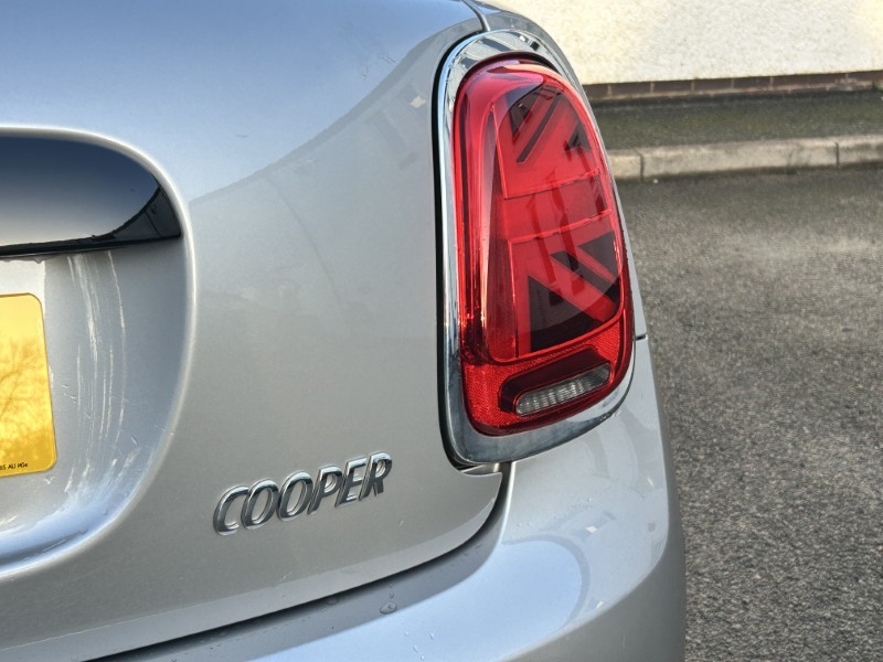 2024 (73) MINI HATCHBACK 1.5 Cooper Classic 3dr Auto 4832954