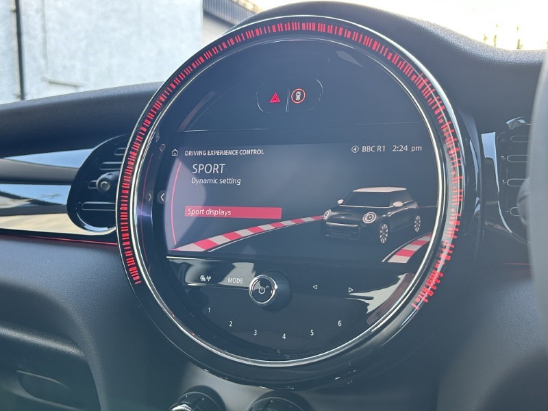 2024 (73) MINI HATCHBACK 1.5 Cooper Classic 3dr Auto 4832983