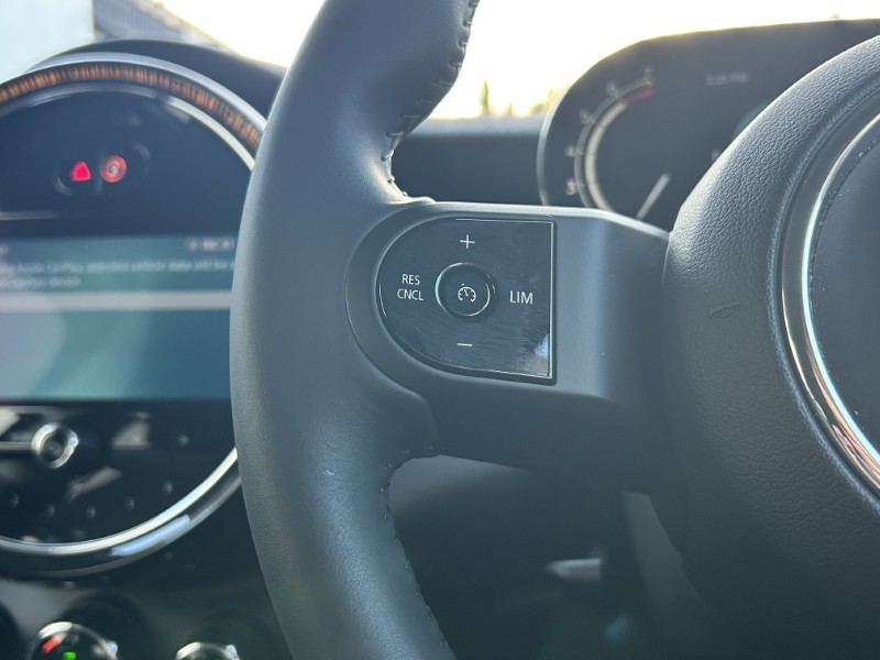 2024 (73) MINI HATCHBACK 1.5 Cooper Classic 3dr Auto 4832987