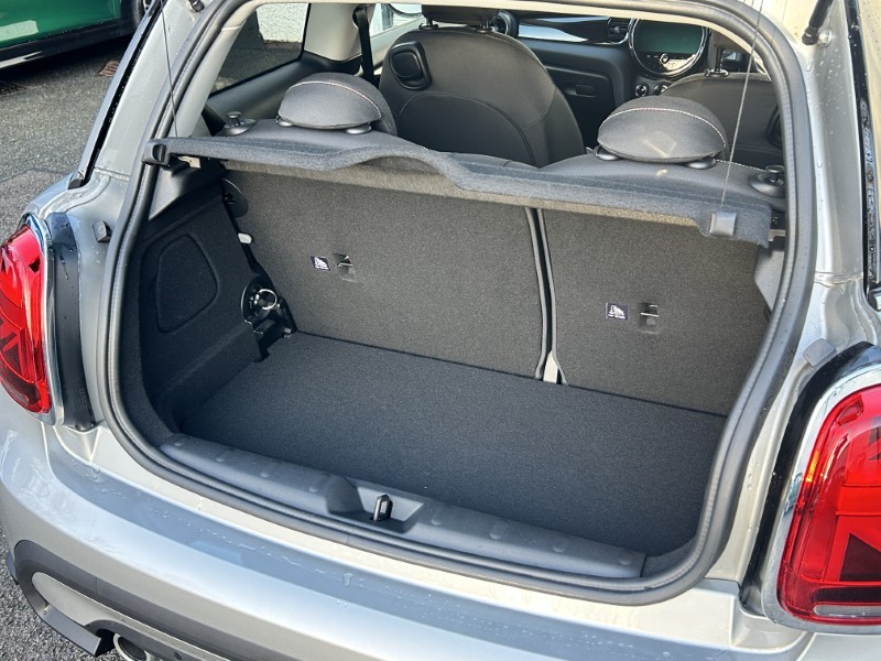 2024 (73) MINI HATCHBACK 1.5 Cooper Classic 3dr Auto 4832956