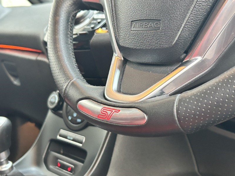 2017 (17) FORD FIESTA 1.6 EcoBoost ST-3 3dr 4877958