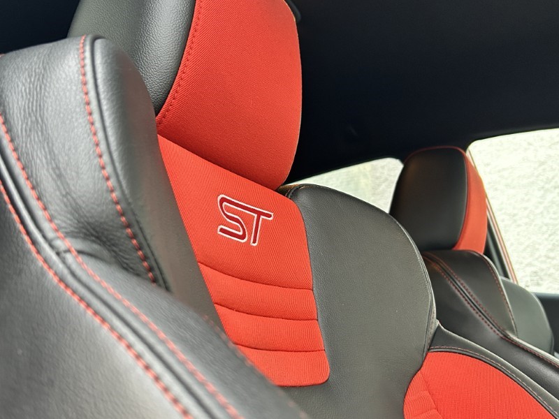 2017 (17) FORD FIESTA 1.6 EcoBoost ST-3 3dr 4877960