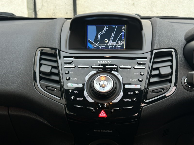 2017 (17) FORD FIESTA 1.6 EcoBoost ST-3 3dr 4877964