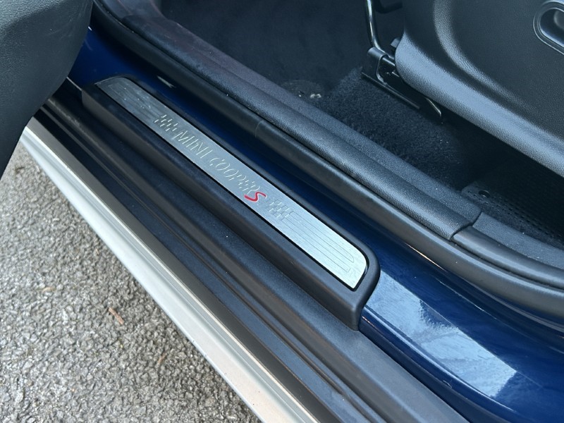 2019 (19) MINI COUNTRYMAN 2.0 Cooper S Exclusive 5dr Auto 4920094