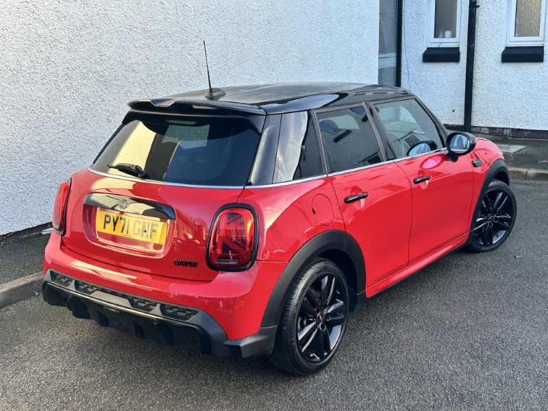 2022 (71) MINI HATCHBACK 1.5 Cooper Sport 5dr Auto 4870717
