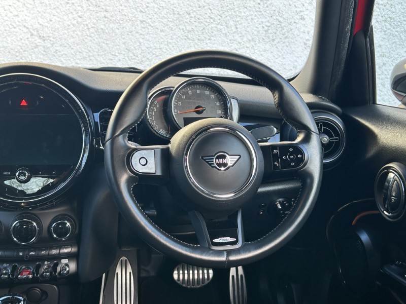 2022 (71) MINI HATCHBACK 1.5 Cooper Sport 5dr Auto 4870699