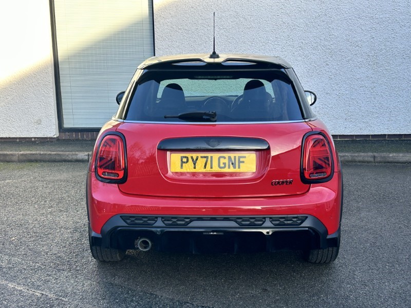 2022 (71) MINI HATCHBACK 1.5 Cooper Sport 5dr Auto 4870688