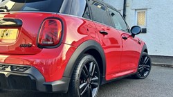 2022 (71) MINI HATCHBACK 1.5 Cooper Sport 5dr Auto 4870719