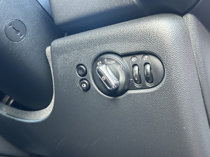 2022 (71) MINI HATCHBACK 1.5 Cooper Sport 5dr Auto 4870696