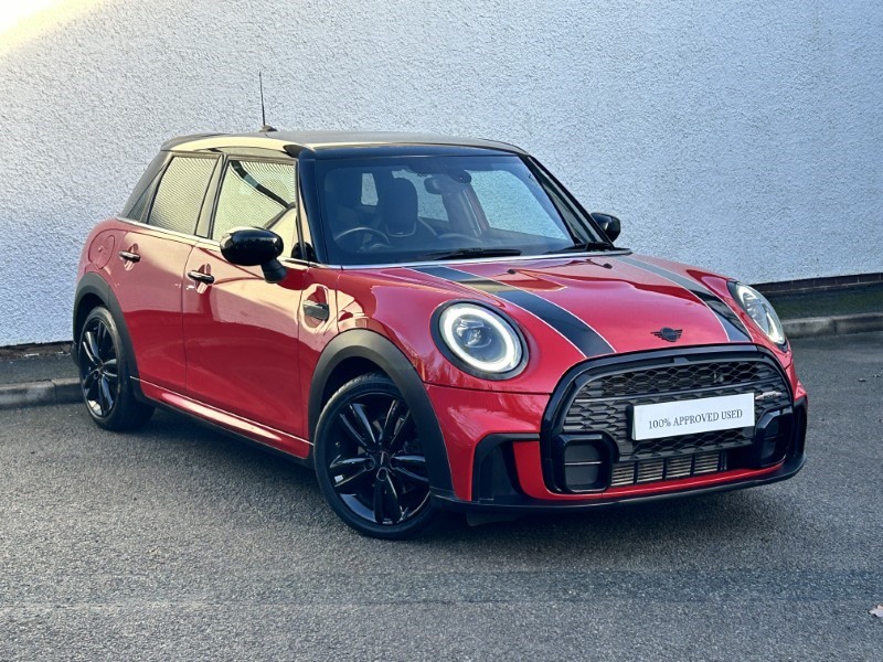 2022 (71) MINI HATCHBACK 1.5 Cooper Sport 5dr Auto 4870721