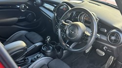 2022 (71) MINI HATCHBACK 1.5 Cooper Sport 5dr Auto 4870694