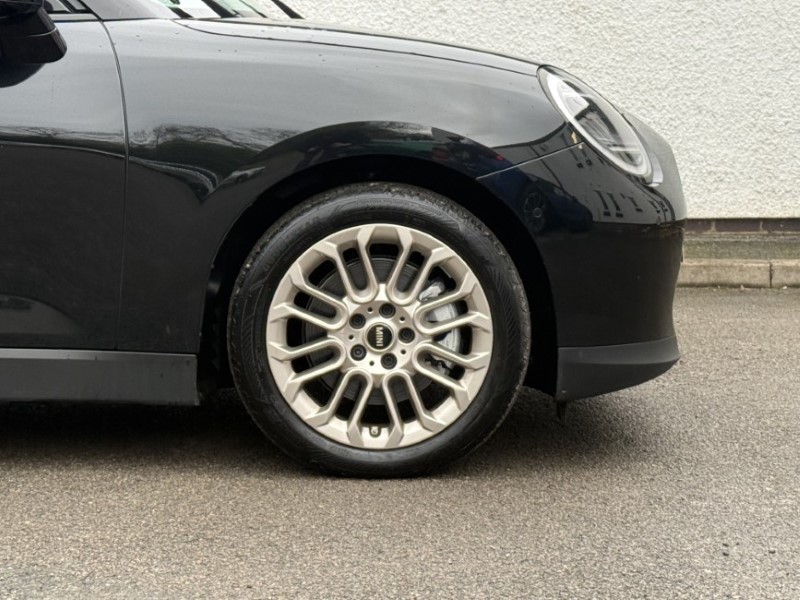 2025 (25) MINI HATCHBACK 135kW Cooper S Level 2 33kWh 3dr Auto 5035095