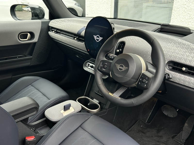 2025 (25) MINI COOPER 1.5 C Exclusive [Level 1] 3dr Auto 5018412