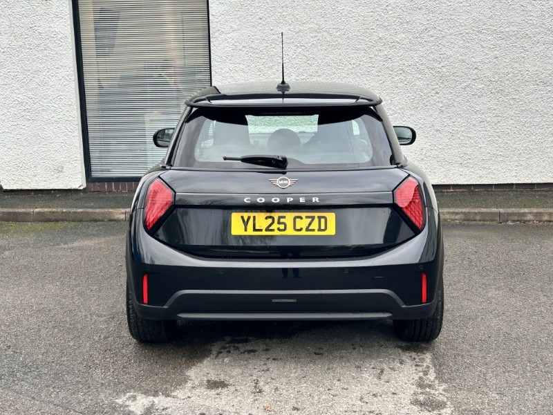 2025 (25) MINI COOPER 1.5 C Exclusive [Level 1] 3dr Auto 5018408