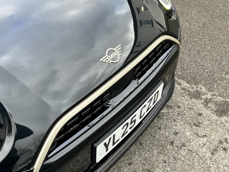 2025 (25) MINI COOPER 1.5 C Exclusive [Level 1] 3dr Auto 5018432