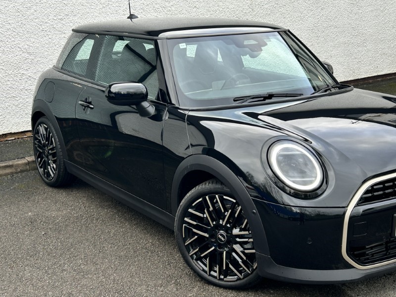 2025 (25) MINI COOPER 1.5 C Exclusive [Level 1] 3dr Auto 5018430