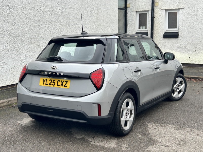 2025 (25) MINI COOPER 1.5 C Sport 5dr Auto 5019310