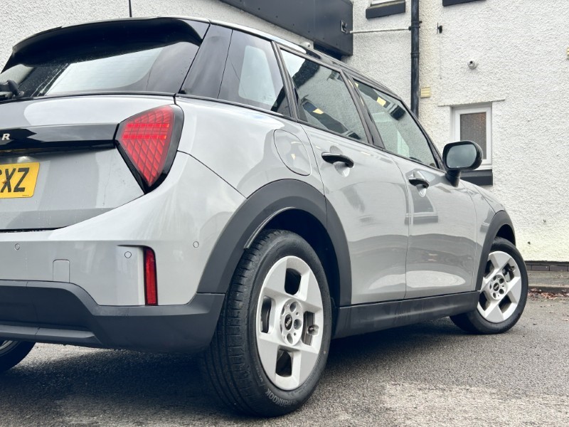 2025 (25) MINI COOPER 1.5 C Sport 5dr Auto 5019312