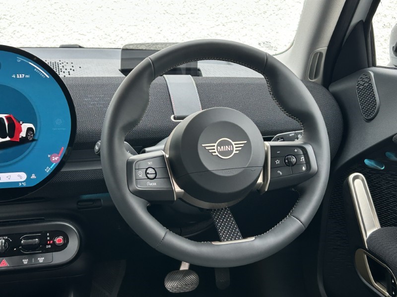 2025 (25) MINI ACEMAN 160kW SE Classic 54kWh 5dr Auto 5019499