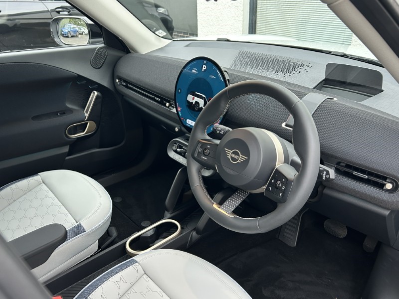 2025 (25) MINI ACEMAN 160kW SE Classic 54kWh 5dr Auto 5019496