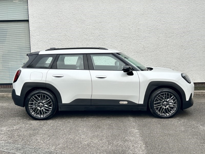 2025 (25) MINI ACEMAN 160kW SE Classic 54kWh 5dr Auto 5019503