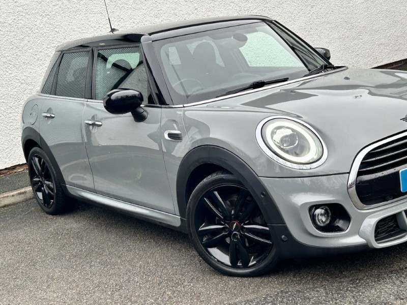 2020 (69) MINI HATCHBACK 1.5 Cooper Sport II 5dr Auto 4888045
