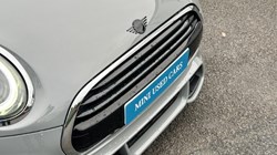 2020 (69) MINI HATCHBACK 1.5 Cooper Sport II 5dr Auto 4888047
