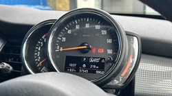 2020 (69) MINI HATCHBACK 1.5 Cooper Sport II 5dr Auto 4888020