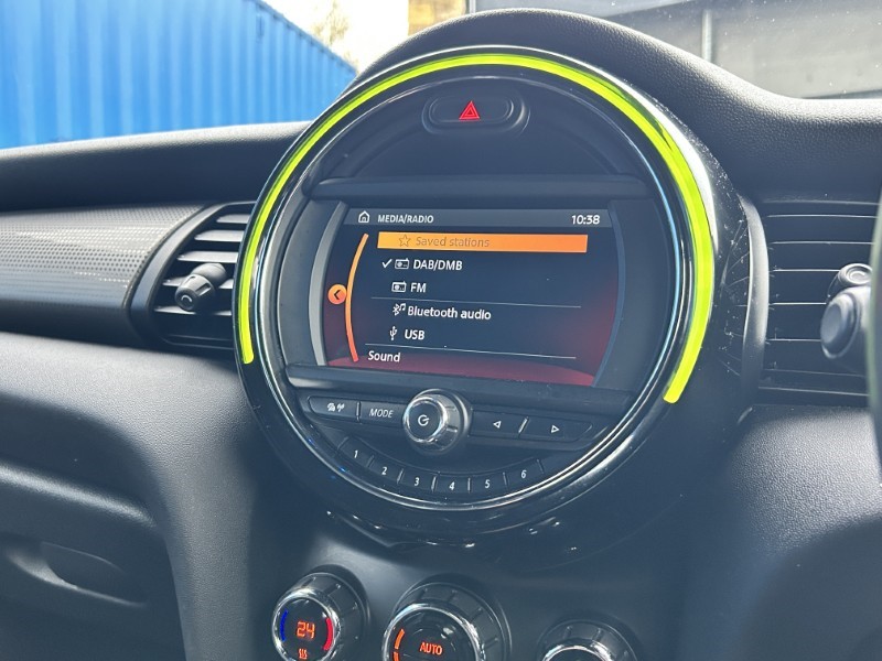 2020 (69) MINI HATCHBACK 1.5 Cooper Sport II 5dr Auto 4888029