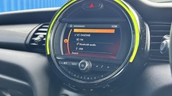 2020 (69) MINI HATCHBACK 1.5 Cooper Sport II 5dr Auto 4888029