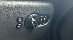 2020 (69) MINI HATCHBACK 1.5 Cooper Sport II 5dr Auto 4888031