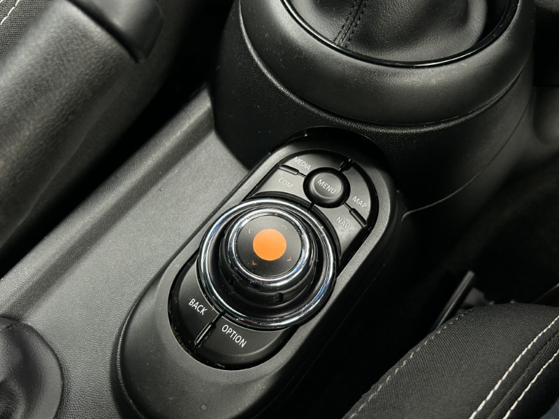 2020 (69) MINI HATCHBACK 1.5 Cooper Sport II 5dr Auto 4888033