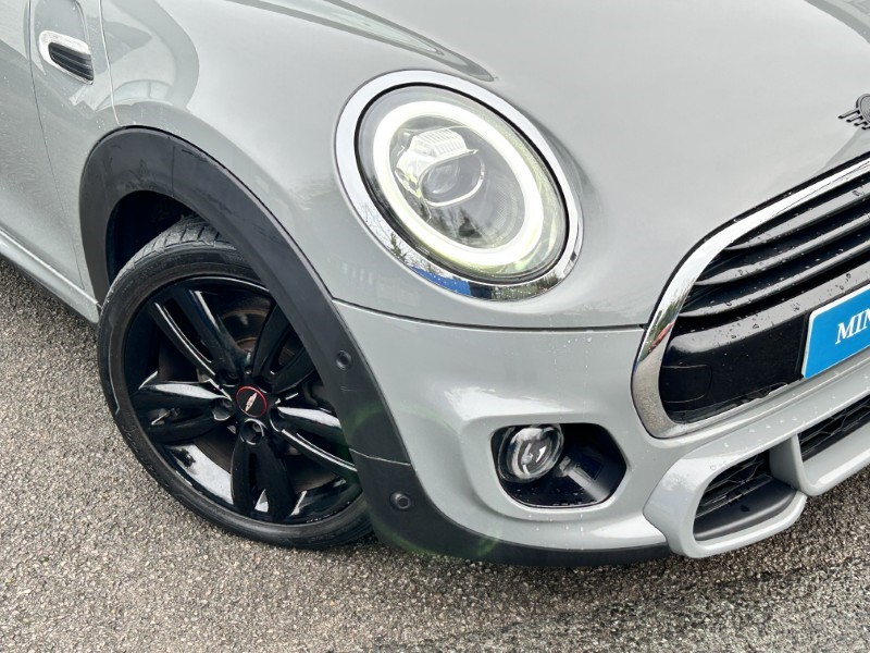 2020 (69) MINI HATCHBACK 1.5 Cooper Sport II 5dr Auto 4888046