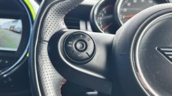 2020 (69) MINI HATCHBACK 1.5 Cooper Sport II 5dr Auto 4888021
