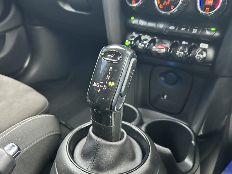 2020 (69) MINI HATCHBACK 1.5 Cooper Sport II 5dr Auto 4888032