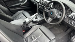 2018 (68) BMW 3 SERIES 320d xDrive M Sport 4dr Step Auto 4888066