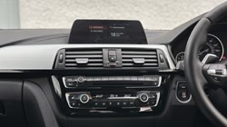 2018 (68) BMW 3 SERIES 320d xDrive M Sport 4dr Step Auto 4888069