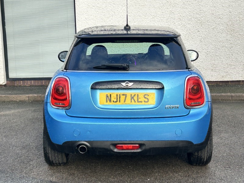 2017 (17) MINI HATCHBACK 1.5 Cooper 3dr 4945221