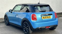 2017 (17) MINI HATCHBACK 1.5 Cooper 3dr 4945220