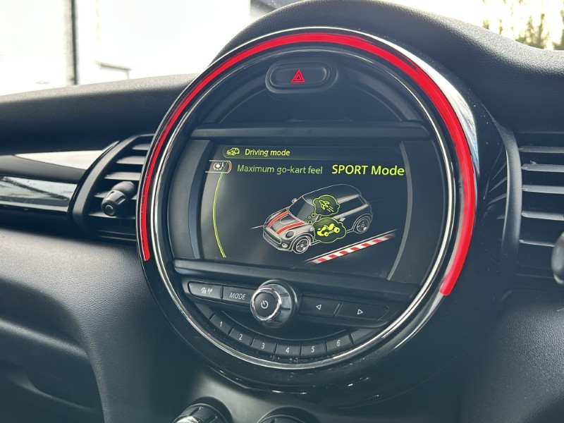 2017 (17) MINI HATCHBACK 1.5 Cooper 3dr 4945239