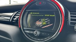 2017 (17) MINI HATCHBACK 1.5 Cooper 3dr 4945239